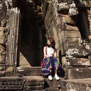 Meet your Posher, Rosa